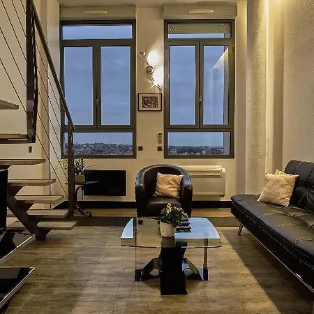 Apartahotel Lofts - Centre Ramblas 3*