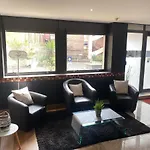 Lofts - Centre Ramblas Apartment