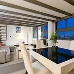 Lofts - Centre Ramblas Apartment *
