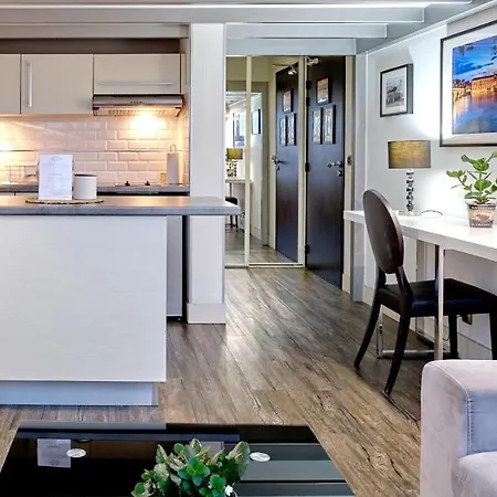 Aparthotel Lofts - Centre Ramblas Toulouse
