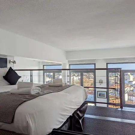 Lofts - Centre Ramblas Aparthotel