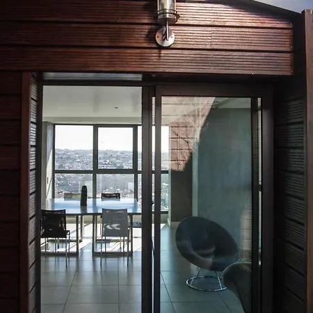 Lägenhetshotell Lofts - Centre Ramblas 3*