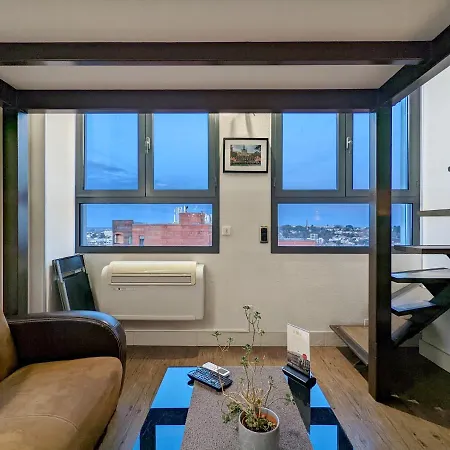 Lofts - Centre Ramblas 3*